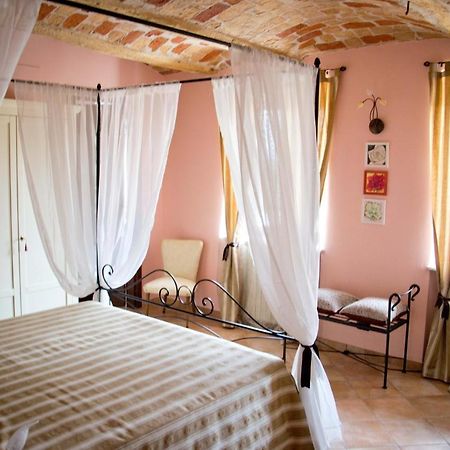 Agriturismo Monbertola Govone Ngoại thất bức ảnh
