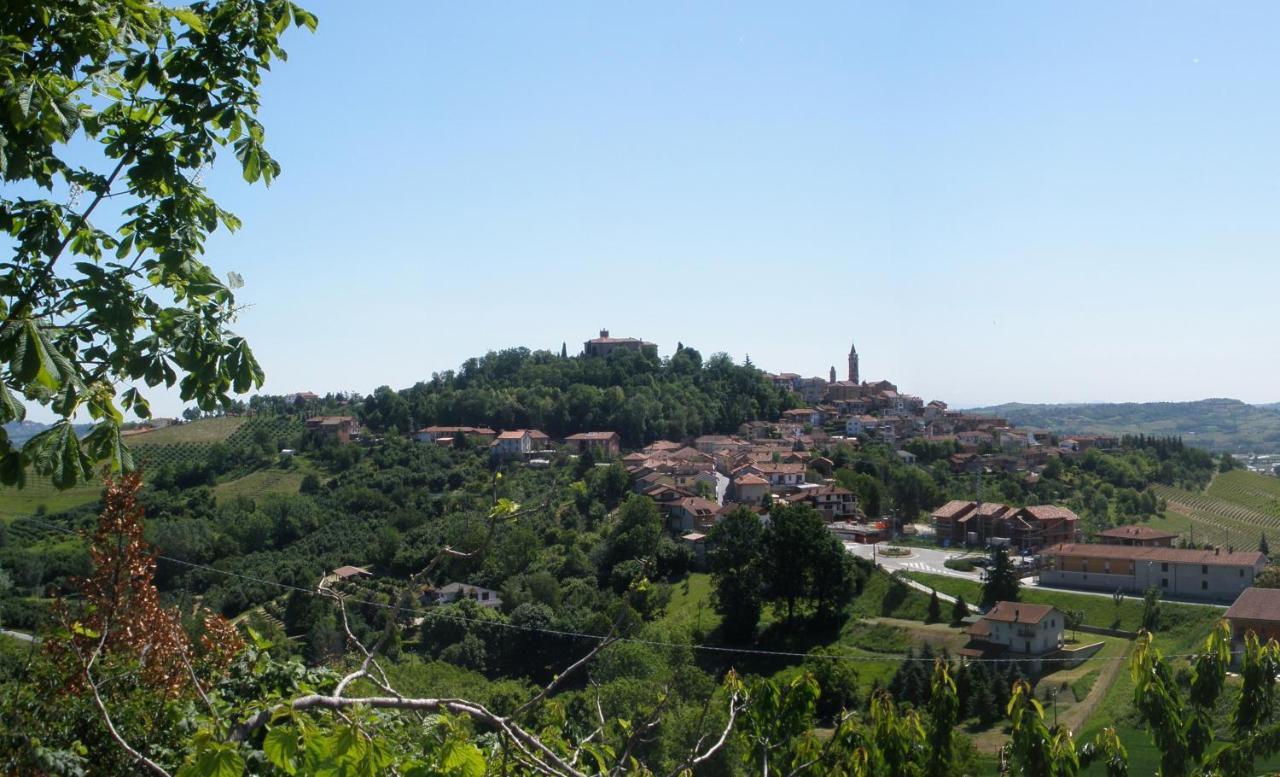 Agriturismo Monbertola Govone Ngoại thất bức ảnh