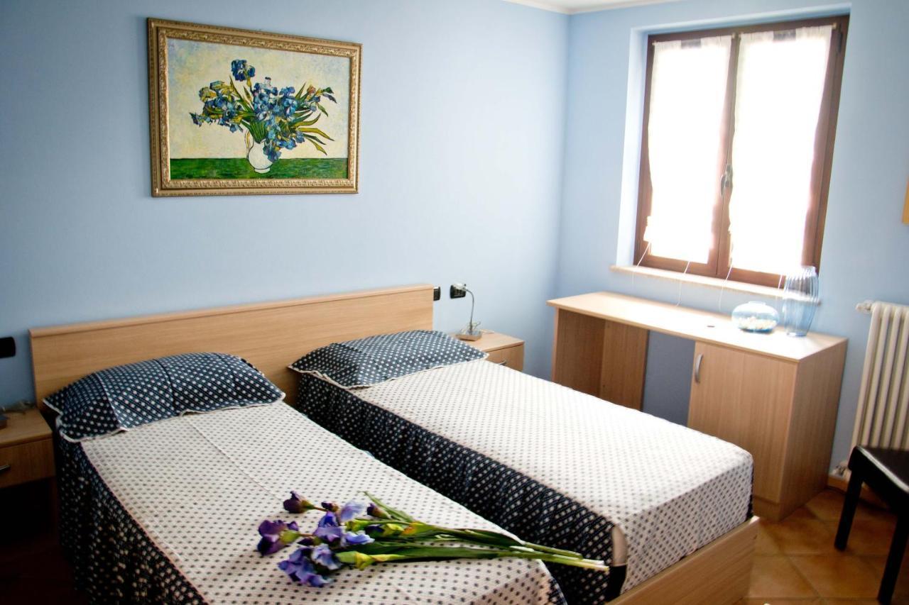 Agriturismo Monbertola Govone Ngoại thất bức ảnh